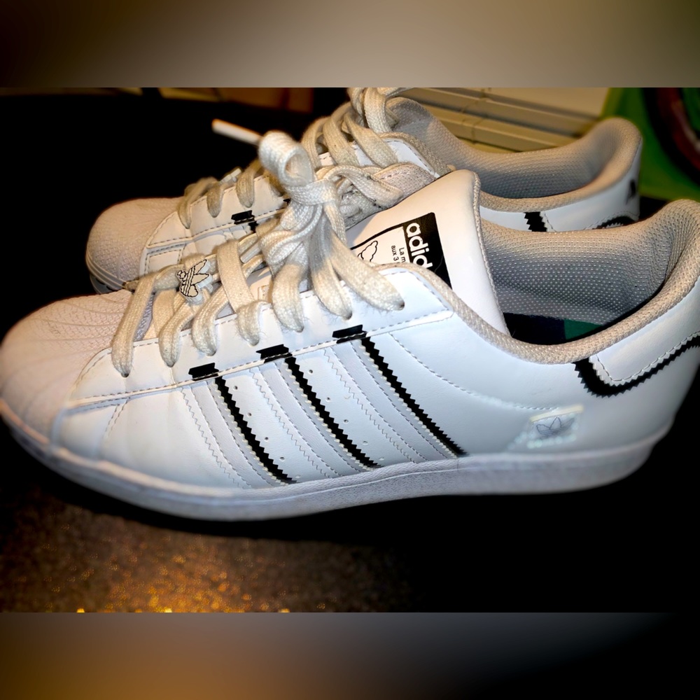 ADIDAS ORIGINALS SUPERSTAR
